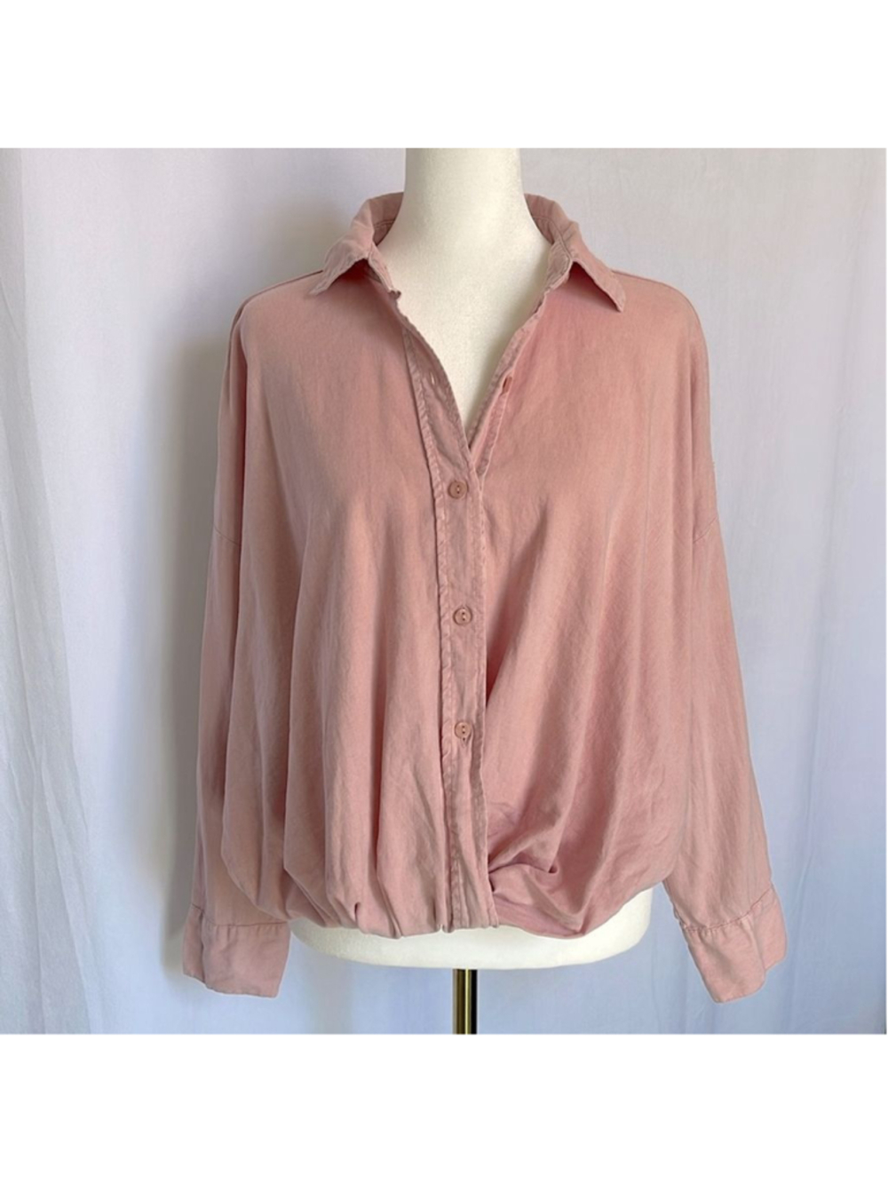 YFB Young Fabulous & Broke Revolve Tourist Top Size S Wrap Front Pullover Flowy